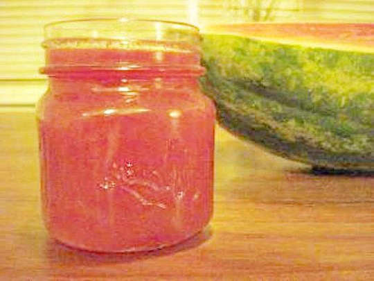 как готовится арбузное варенье из мякоти, корок и сока 1